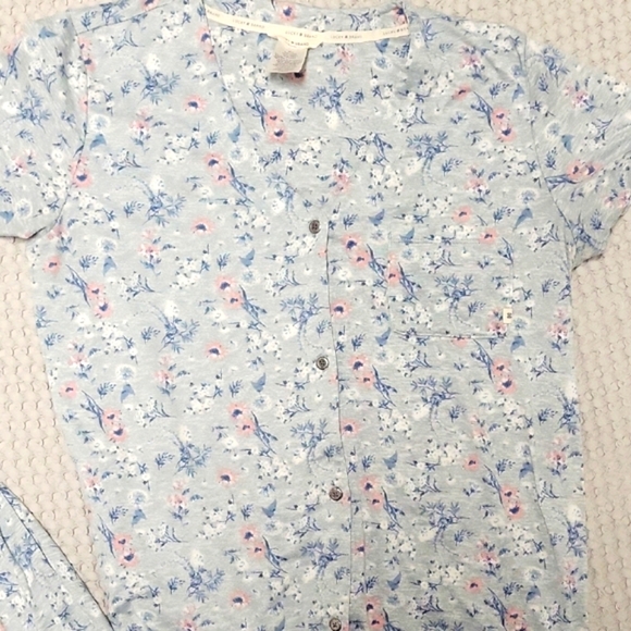 Lucky Brand Women's Oversized S Gray W/ Pink Floral Pajamas, Lounge Cozy - Picture 4 of 8